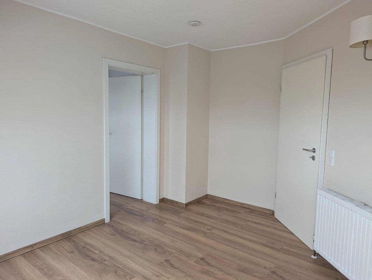 Predaj bytu 2-izbový 62 m², Nackenheim, Porýnie-Falcko Predaj bytu 2-izbový 62 m², Nackenheim, Porýnie-Falcko