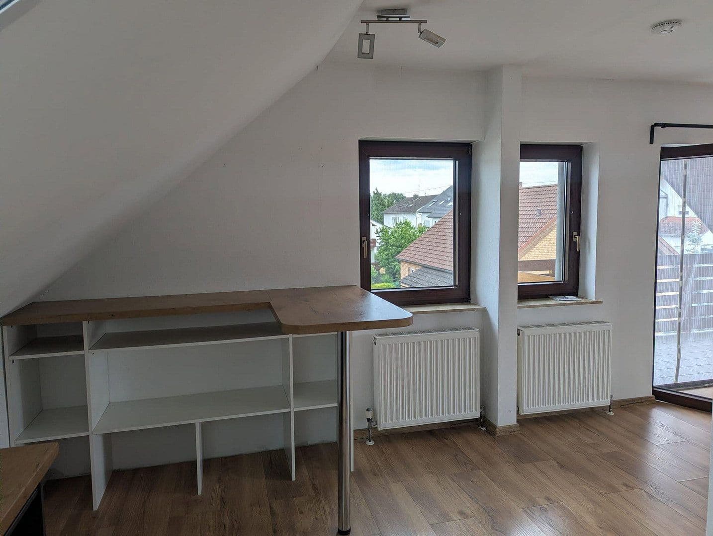 Predaj bytu 2-izbový 62 m², Nackenheim, Porýnie-Falcko Predaj bytu 2-izbový 62 m², Nackenheim, Porýnie-Falcko