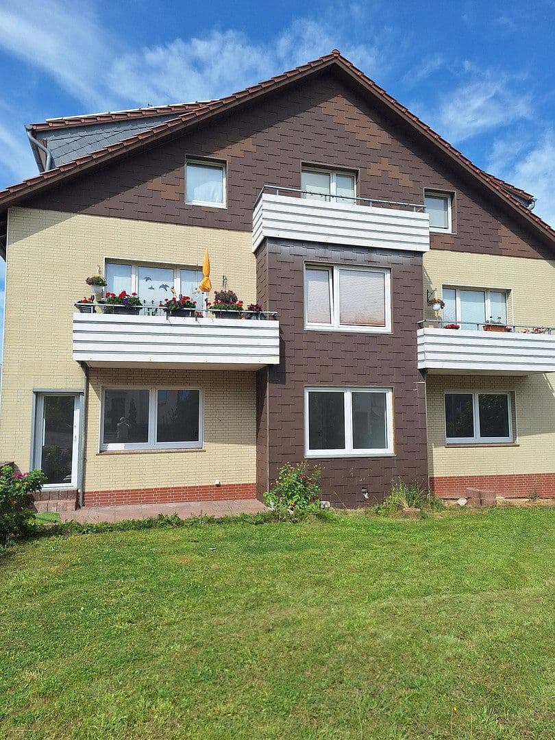 Prenájom bytu 3-izbový 100 m², Bad Nenndorf, Dolné Sasko Prenájom bytu 3-izbový 100 m², Bad Nenndorf, Dolné Sasko
