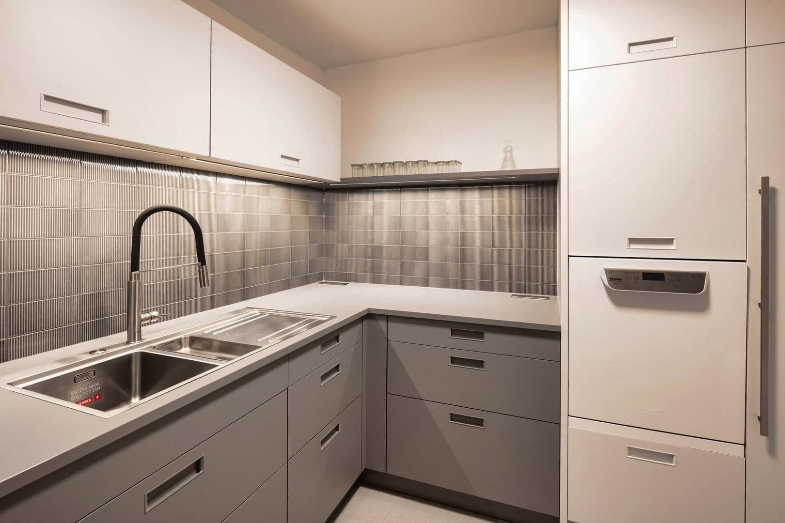Predaj domu 375 m², pozemok 388 m², Bergisch Gladbach, Severné Porýnie - Westfálsko Predaj domu 375 m², pozemok 388 m², Bergisch Gladbach, Severné Porýnie - Westfálsko