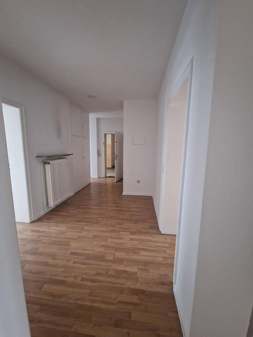 Prenájom bytu 3-izbový 96 m², Prinz-Friedrich-Karl-Str. 10, Dortmund, Severné Porýnie - Westfálsko Prenájom bytu 3-izbový 96 m², Prinz-Friedrich-Karl-Str. 10, Dortmund, Severné Porýnie - Westfálsko