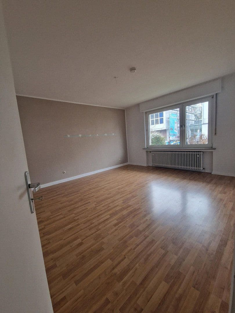 Prenájom bytu 3-izbový 96 m², Prinz-Friedrich-Karl-Str. 10, Dortmund, Severné Porýnie - Westfálsko Prenájom bytu 3-izbový 96 m², Prinz-Friedrich-Karl-Str. 10, Dortmund, Severné Porýnie - Westfálsko