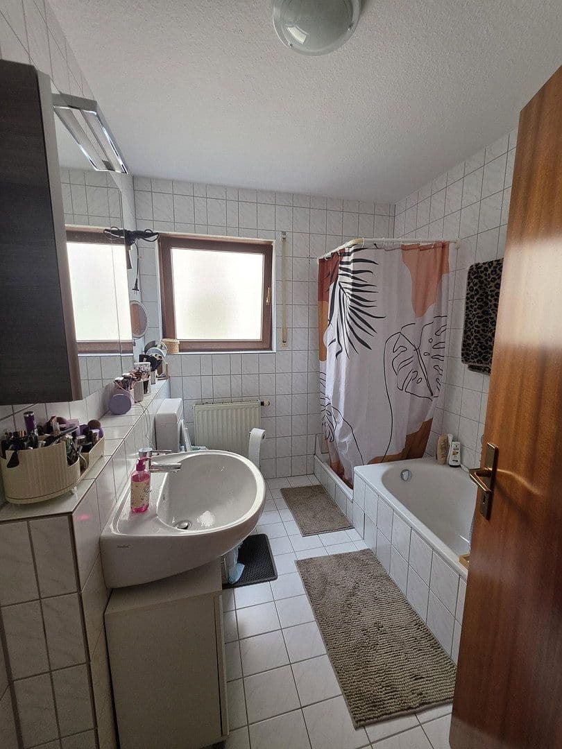 Prenájom domu 120 m², pozemok 200 m², Dammweg 16/1, Bammental, Bádensko-Wurttembersko Prenájom domu 120 m², pozemok 200 m², Dammweg 16/1, Bammental, Bádensko-Wurttembersko