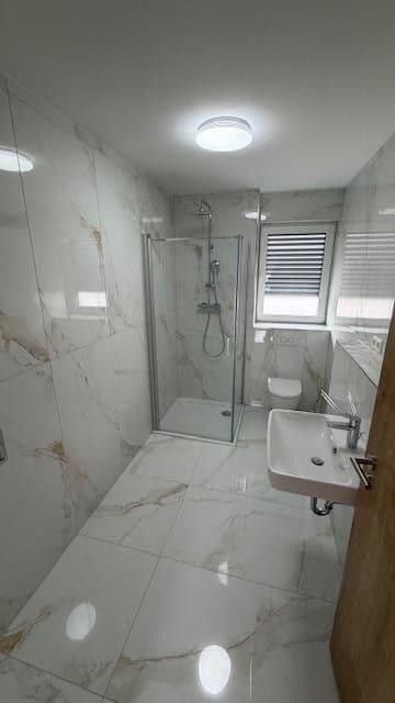 Prenájom bytu 2-izbový 58 m², Ketsch, Bádensko-Wurttembersko Prenájom bytu 2-izbový 58 m², Ketsch, Bádensko-Wurttembersko
