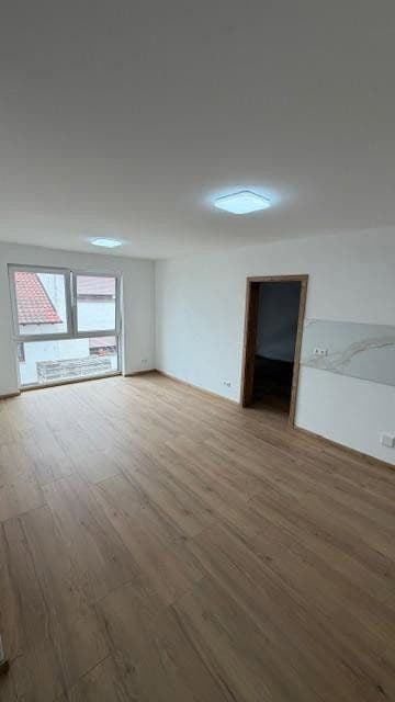 Prenájom bytu 2-izbový 58 m², Ketsch, Bádensko-Wurttembersko Prenájom bytu 2-izbový 58 m², Ketsch, Bádensko-Wurttembersko
