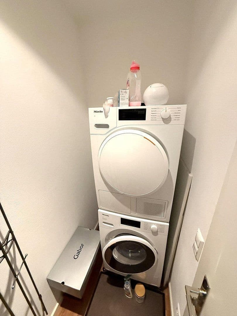 Prenájom bytu 3-izbový 115 m², Ellmaierstraße 6, Rosenheim, Bavorsko Prenájom bytu 3-izbový 115 m², Ellmaierstraße 6, Rosenheim, Bavorsko