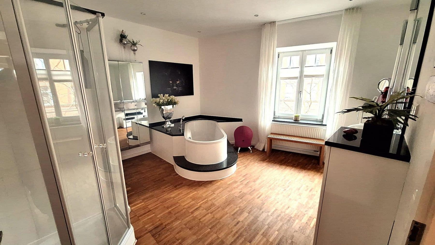 Prenájom bytu 3-izbový 115 m², Ellmaierstraße 6, Rosenheim, Bavorsko Prenájom bytu 3-izbový 115 m², Ellmaierstraße 6, Rosenheim, Bavorsko