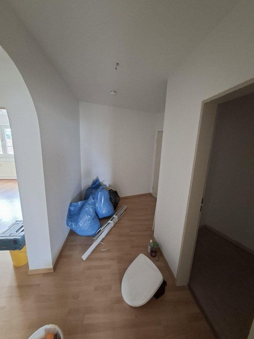 Prenájom bytu 3-izbový 88 m², Am Rathaus 2/ Friedhofstrasse 1, Kist, Bavorsko Prenájom bytu 3-izbový 88 m², Am Rathaus 2/ Friedhofstrasse 1, Kist, Bavorsko