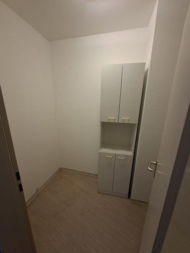 Prenájom bytu 3-izbový 88 m², Am Rathaus 2/ Friedhofstrasse 1, Kist, Bavorsko Prenájom bytu 3-izbový 88 m², Am Rathaus 2/ Friedhofstrasse 1, Kist, Bavorsko