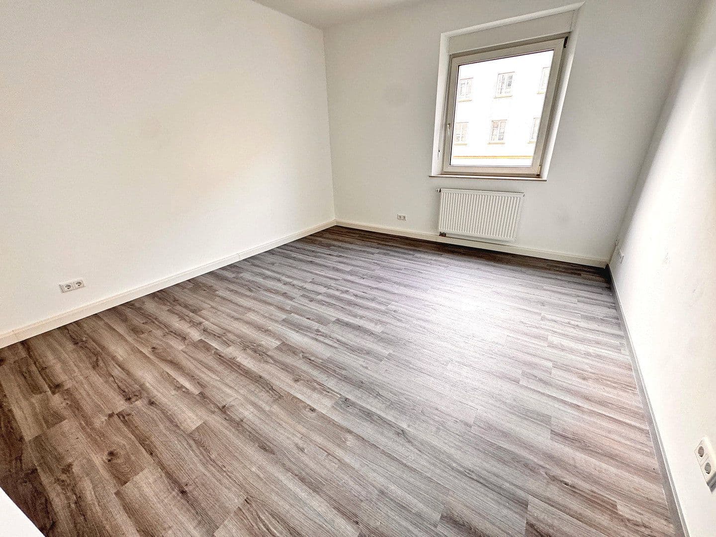 Prenájom bytu 2-izbový 56 m², Landgrabenstraße, Nürnberg, Bavorsko Prenájom bytu 2-izbový 56 m², Landgrabenstraße, Nürnberg, Bavorsko