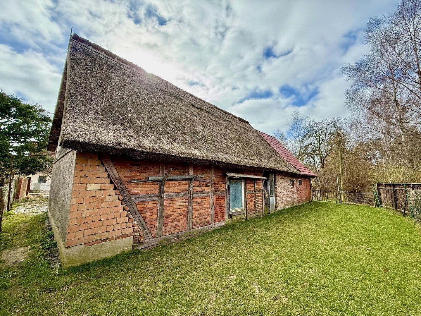 Predaj domu 173 m², pozemok 540 m², Straße zur Koppel, Rankwitz, Meklenbursko-Predpomoransko Predaj domu 173 m², pozemok 540 m², Straße zur Koppel, Rankwitz, Meklenbursko-Predpomoransko