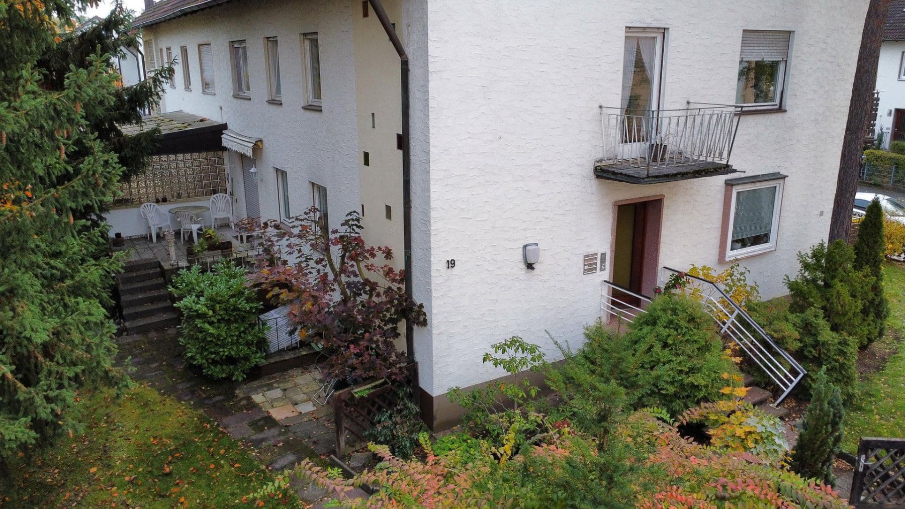 Predaj domu 240 m², pozemok 500 m², Marienbader Straße, Erlangen, Bavorsko Predaj domu 240 m², pozemok 500 m², Marienbader Straße, Erlangen, Bavorsko