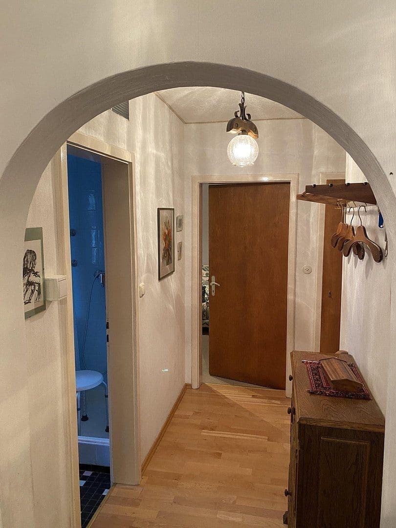 Predaj domu 240 m², pozemok 500 m², Marienbader Straße, Erlangen, Bavorsko Predaj domu 240 m², pozemok 500 m², Marienbader Straße, Erlangen, Bavorsko