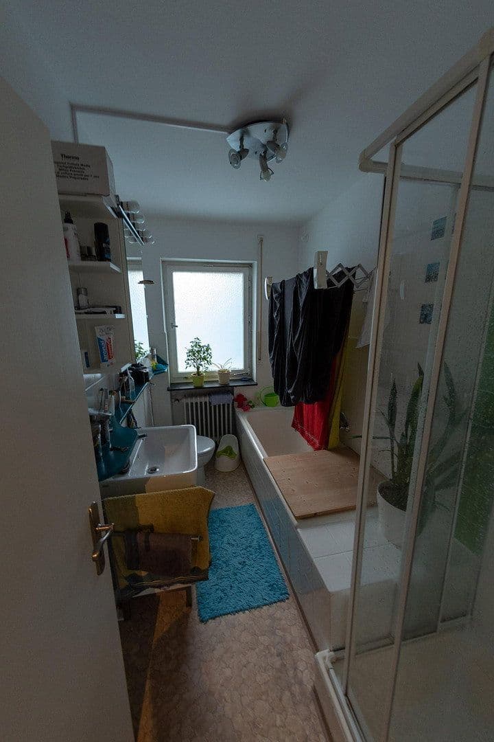 Predaj domu 240 m², pozemok 500 m², Marienbader Straße, Erlangen, Bavorsko Predaj domu 240 m², pozemok 500 m², Marienbader Straße, Erlangen, Bavorsko