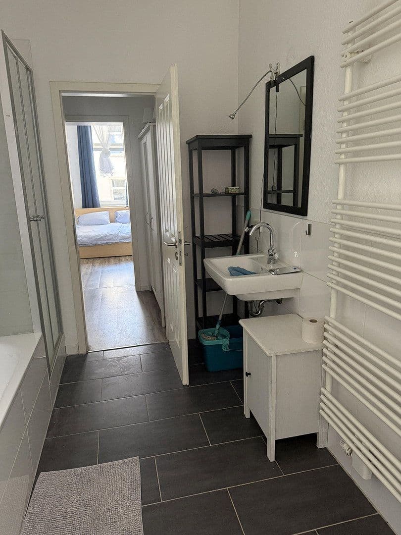 Prenájom bytu 2-izbový 60 m², Wiesbaden, Hesensko Prenájom bytu 2-izbový 60 m², Wiesbaden, Hesensko