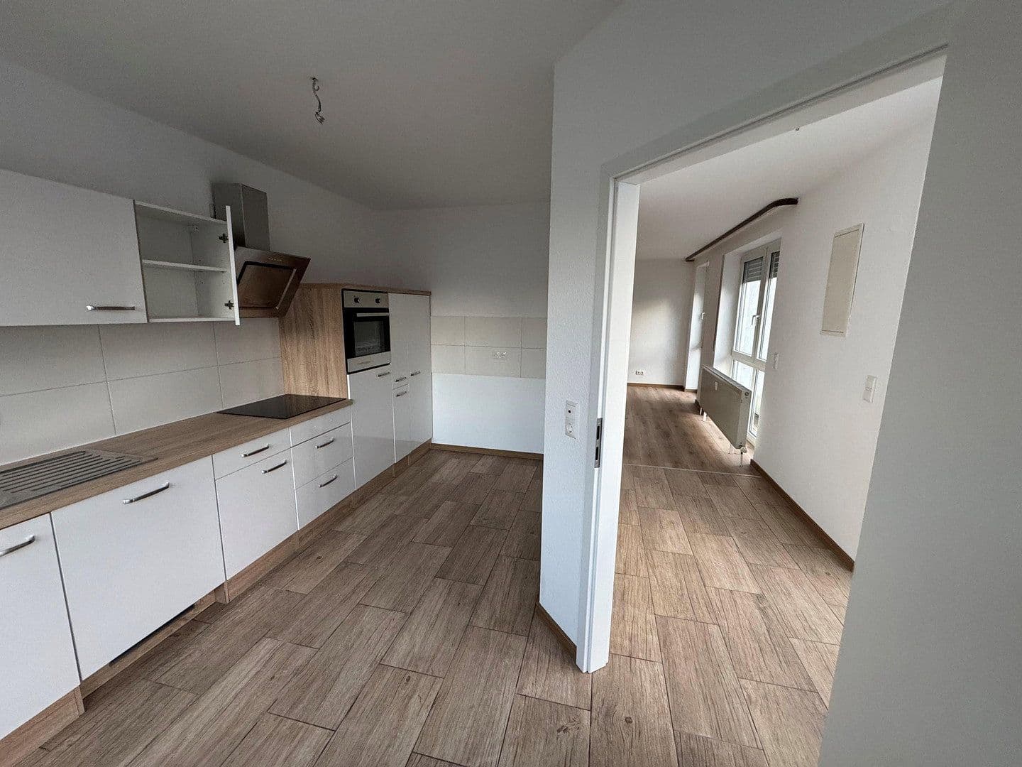 Prenájom bytu 2-izbový 80 m², Darmstädter Str. 26, Heppenheim, Hesensko Prenájom bytu 2-izbový 80 m², Darmstädter Str. 26, Heppenheim, Hesensko