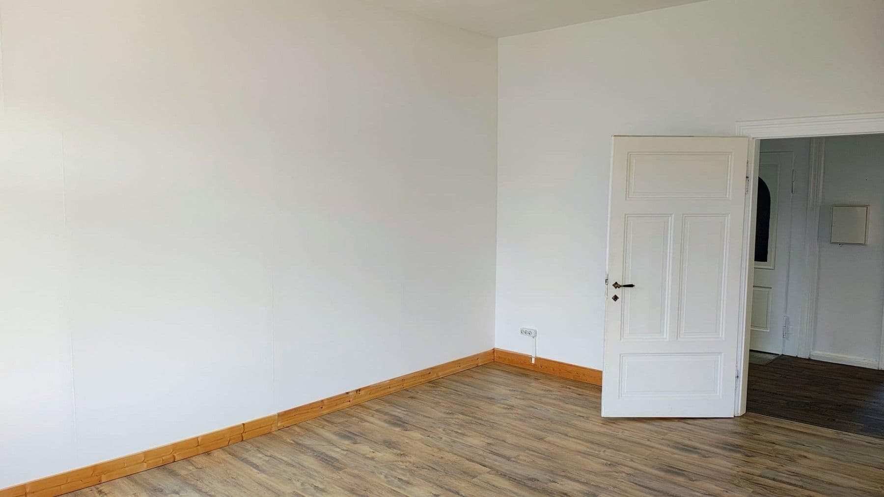 Prenájom bytu 4-izbový 120 m², Erzstraße 29, Clausthal-Zellerfeld, Dolné Sasko Prenájom bytu 4-izbový 120 m², Erzstraße 29, Clausthal-Zellerfeld, Dolné Sasko