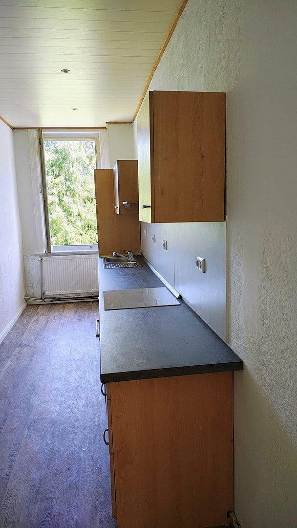 Prenájom bytu 4-izbový 120 m², Erzstraße 29, Clausthal-Zellerfeld, Dolné Sasko Prenájom bytu 4-izbový 120 m², Erzstraße 29, Clausthal-Zellerfeld, Dolné Sasko