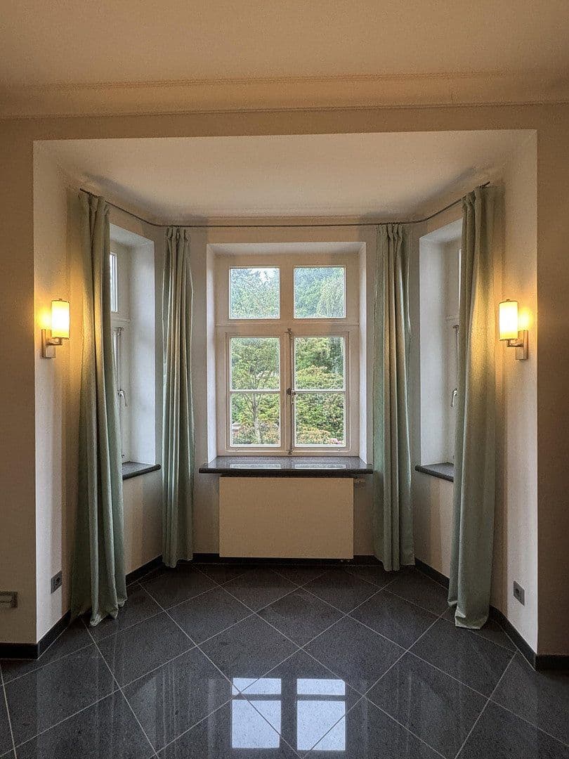 Predaj domu 280 m², pozemok 3.750 m², Bremen, Brémy Predaj domu 280 m², pozemok 3.750 m², Bremen, Brémy