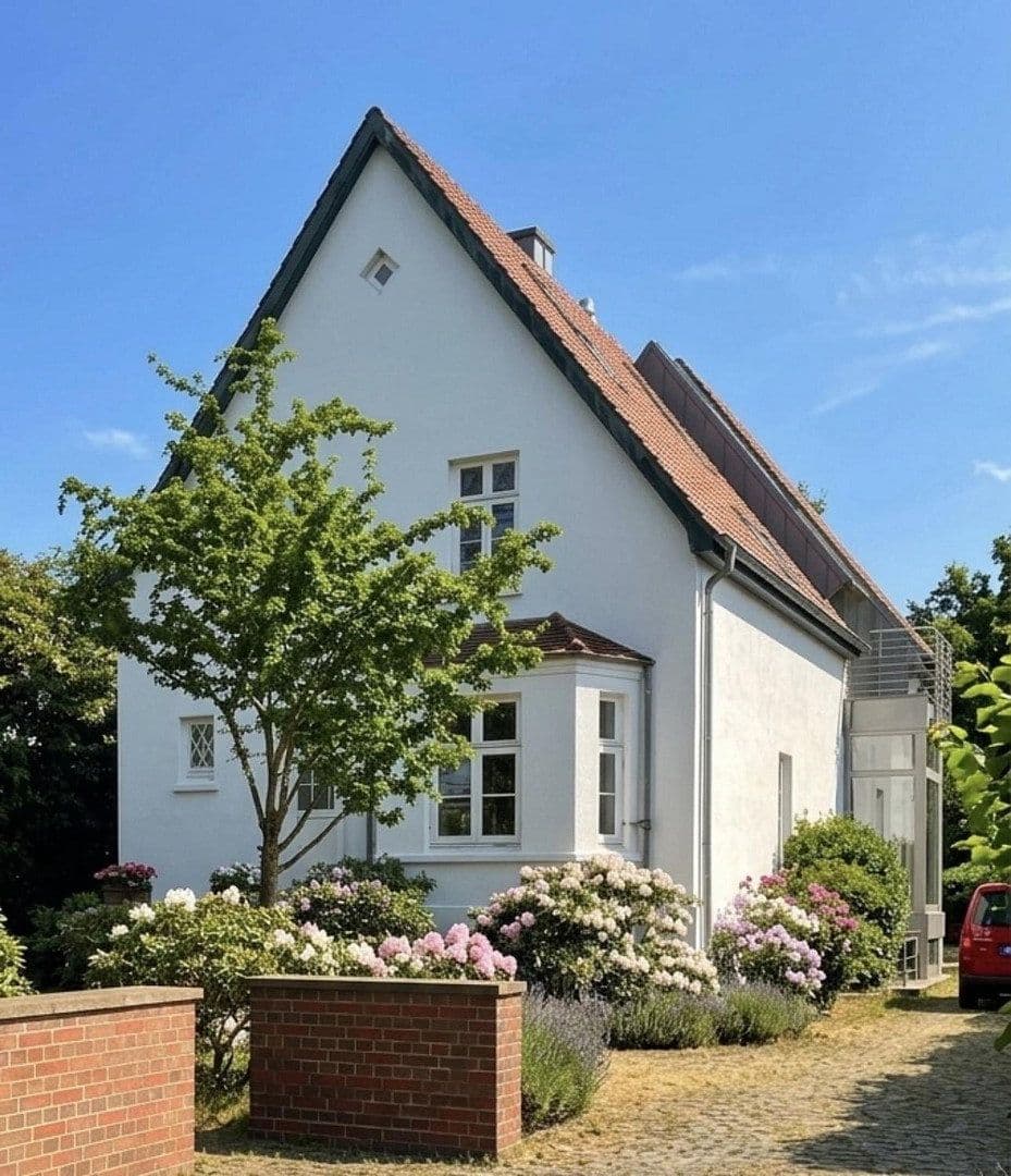 Predaj domu 280 m², pozemok 3.750 m², Bremen, Brémy Predaj domu 280 m², pozemok 3.750 m², Bremen, Brémy