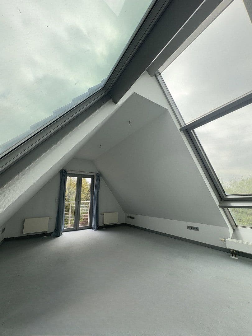 Predaj domu 280 m², pozemok 3.750 m², Bremen, Brémy Predaj domu 280 m², pozemok 3.750 m², Bremen, Brémy