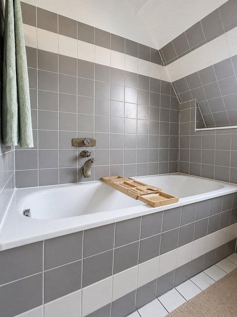 Predaj bytu 2-izbový 91 m², Blumenthalstrasse 13, Berlin, Berlín Predaj bytu 2-izbový 91 m², Blumenthalstrasse 13, Berlin, Berlín