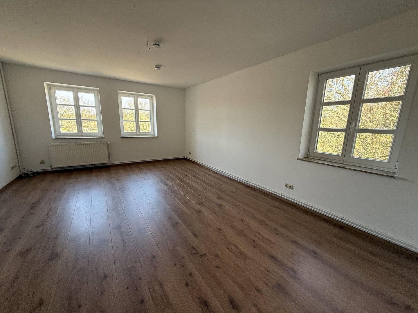 Predaj domu 445 m², pozemok 1.775 m², Wentorf (Amt Sandesneben), Šlezvicko-Holštajnsko Predaj domu 445 m², pozemok 1.775 m², Wentorf (Amt Sandesneben), Šlezvicko-Holštajnsko
