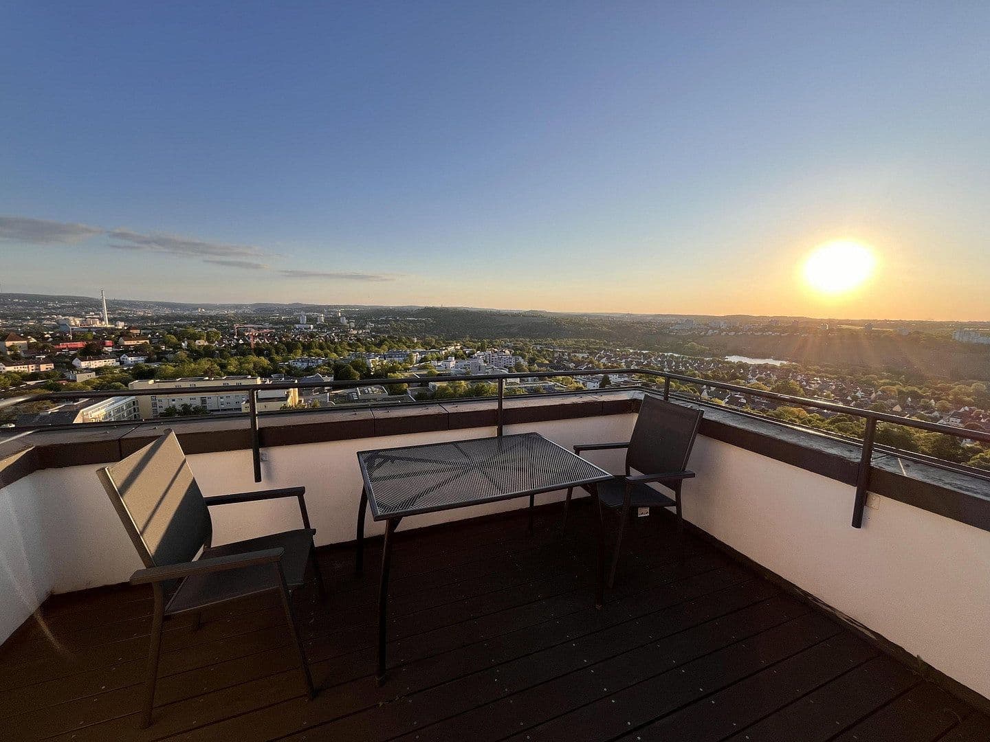 Predaj bytu 6-izbový 132 m², Stuttgart, Bádensko-Wurttembersko Predaj bytu 6-izbový 132 m², Stuttgart, Bádensko-Wurttembersko