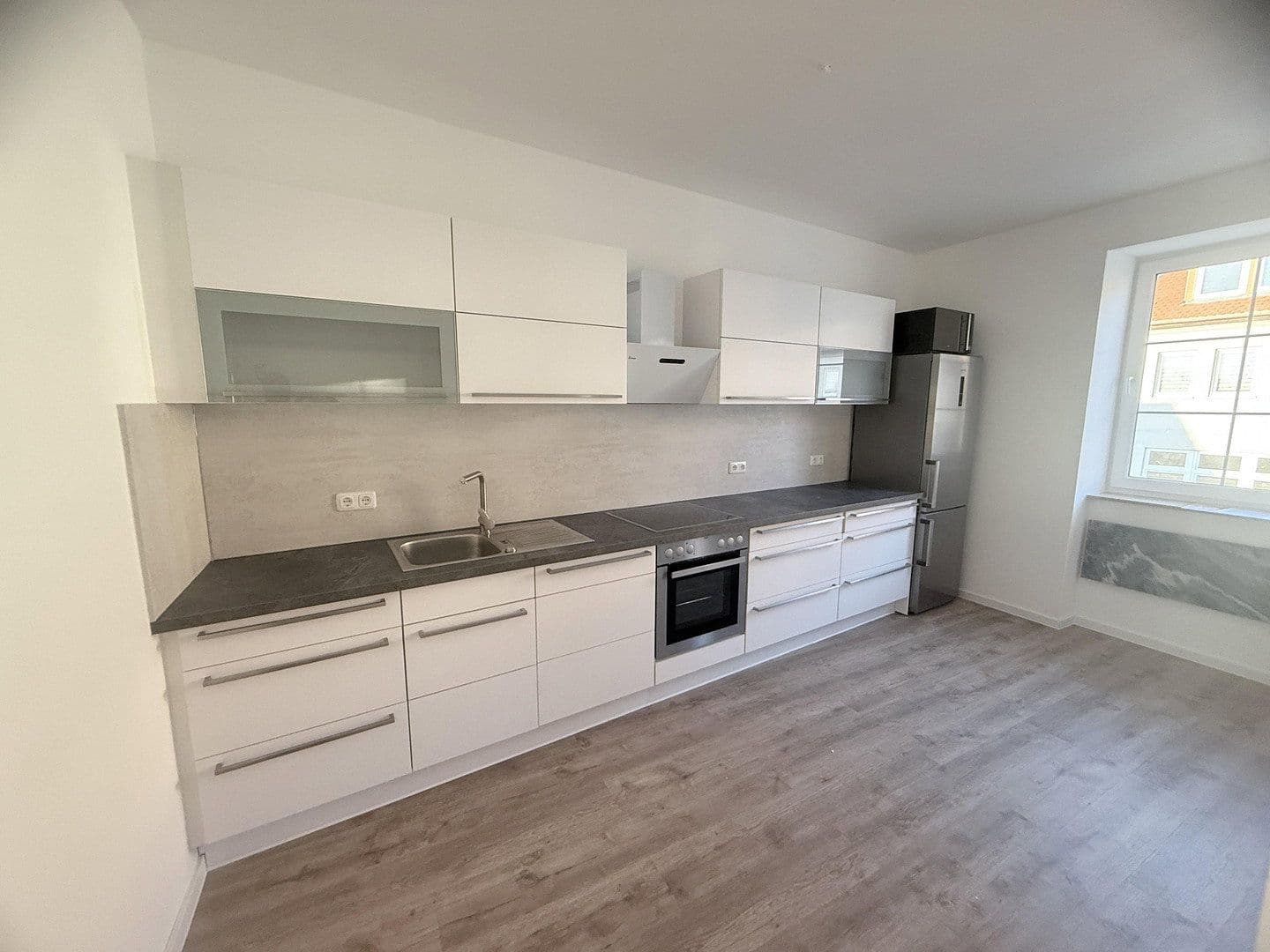 Prenájom bytu 2-izbový 65 m², Goethestadt Bad Lauchstädt, Sasko-Anhaltsko Prenájom bytu 2-izbový 65 m², Goethestadt Bad Lauchstädt, Sasko-Anhaltsko