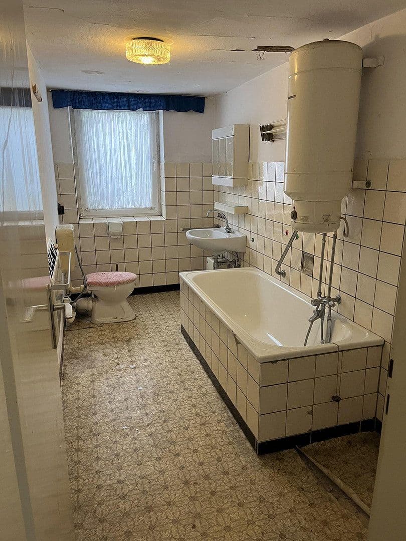 Predaj domu 160 m², pozemok 5.000 m², Stemwede, Severné Porýnie - Westfálsko Predaj domu 160 m², pozemok 5.000 m², Stemwede, Severné Porýnie - Westfálsko