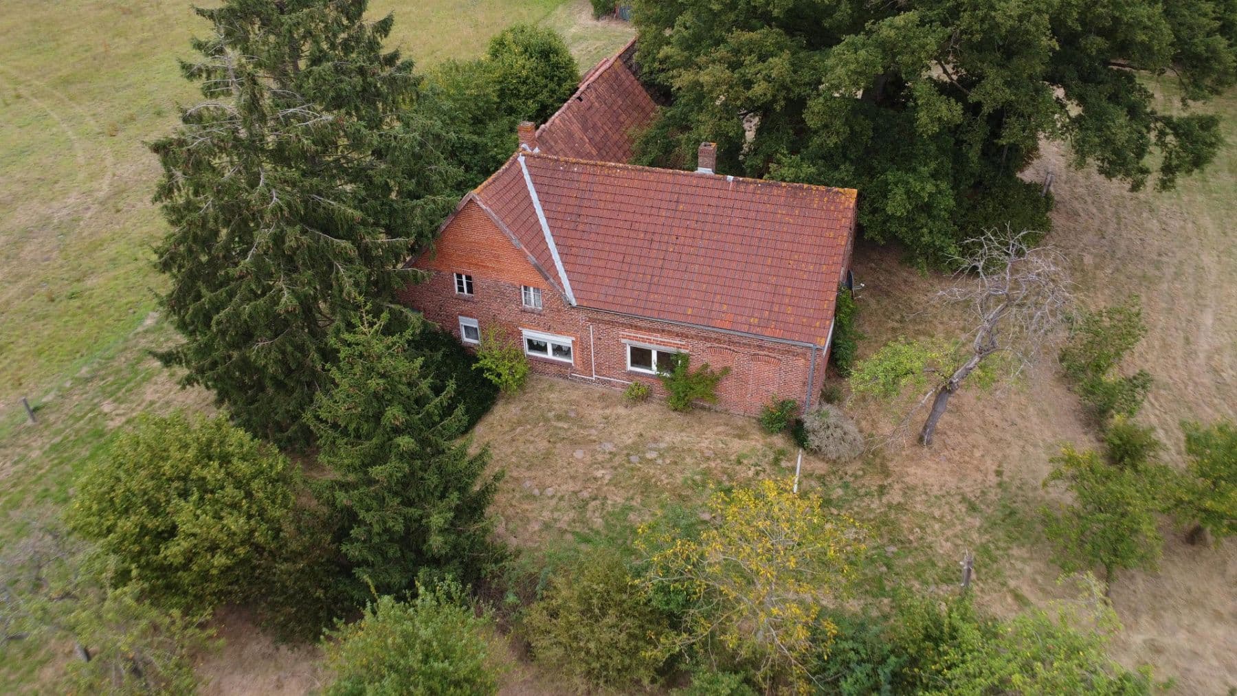 Predaj domu 160 m², pozemok 5.000 m², Stemwede, Severné Porýnie - Westfálsko Predaj domu 160 m², pozemok 5.000 m², Stemwede, Severné Porýnie - Westfálsko