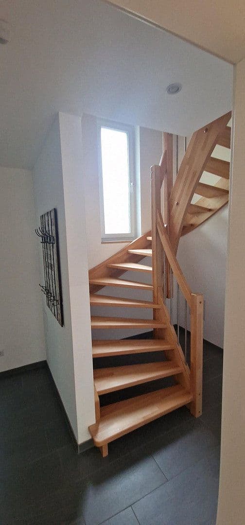 Prenájom domu 145 m², pozemok 150 m², Weydemeyerstr 180a, Chemnitz, Sasko Prenájom domu 145 m², pozemok 150 m², Weydemeyerstr 180a, Chemnitz, Sasko