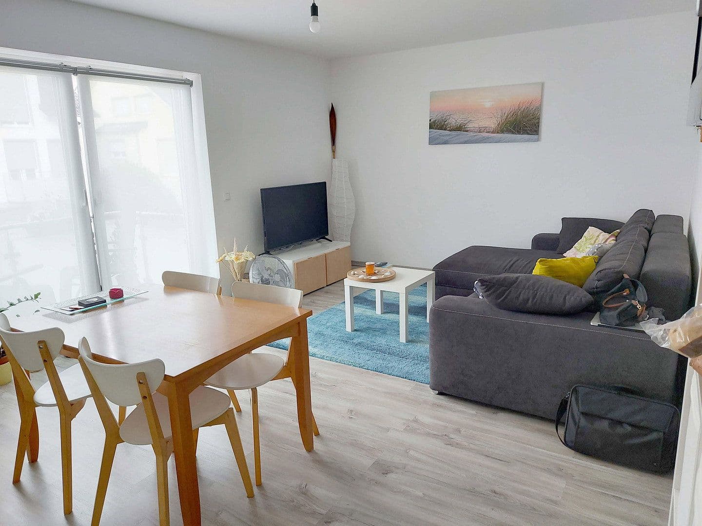 Prenájom bytu 3-izbový 60 m², Kelsterbach, Hesensko Prenájom bytu 3-izbový 60 m², Kelsterbach, Hesensko