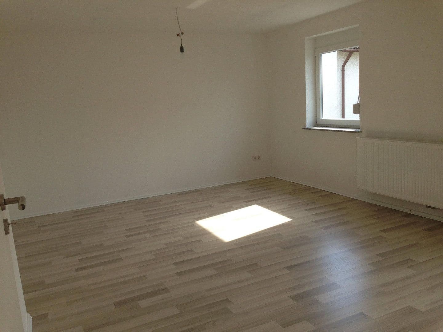 Prenájom bytu 2-izbový 75 m², Günzburg, Bavorsko Prenájom bytu 2-izbový 75 m², Günzburg, Bavorsko