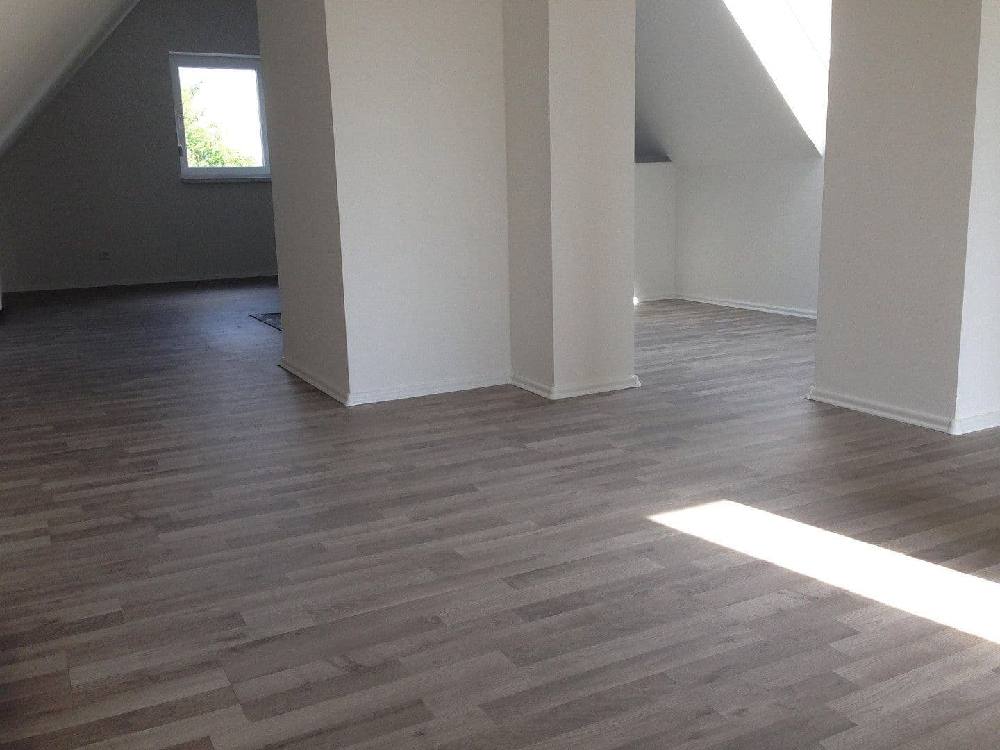 Prenájom bytu 2-izbový 75 m², Günzburg, Bavorsko Prenájom bytu 2-izbový 75 m², Günzburg, Bavorsko