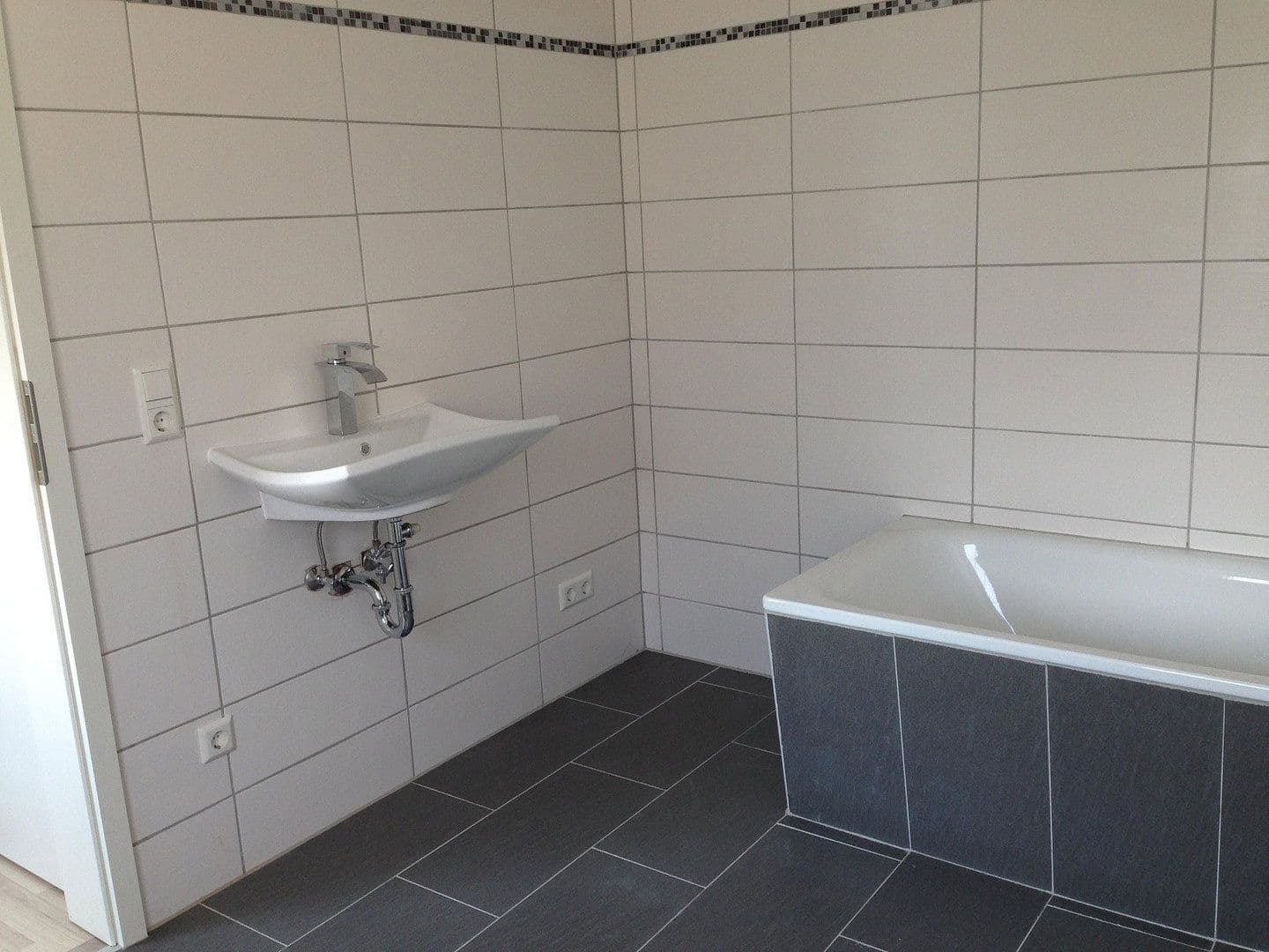Prenájom bytu 2-izbový 75 m², Günzburg, Bavorsko Prenájom bytu 2-izbový 75 m², Günzburg, Bavorsko