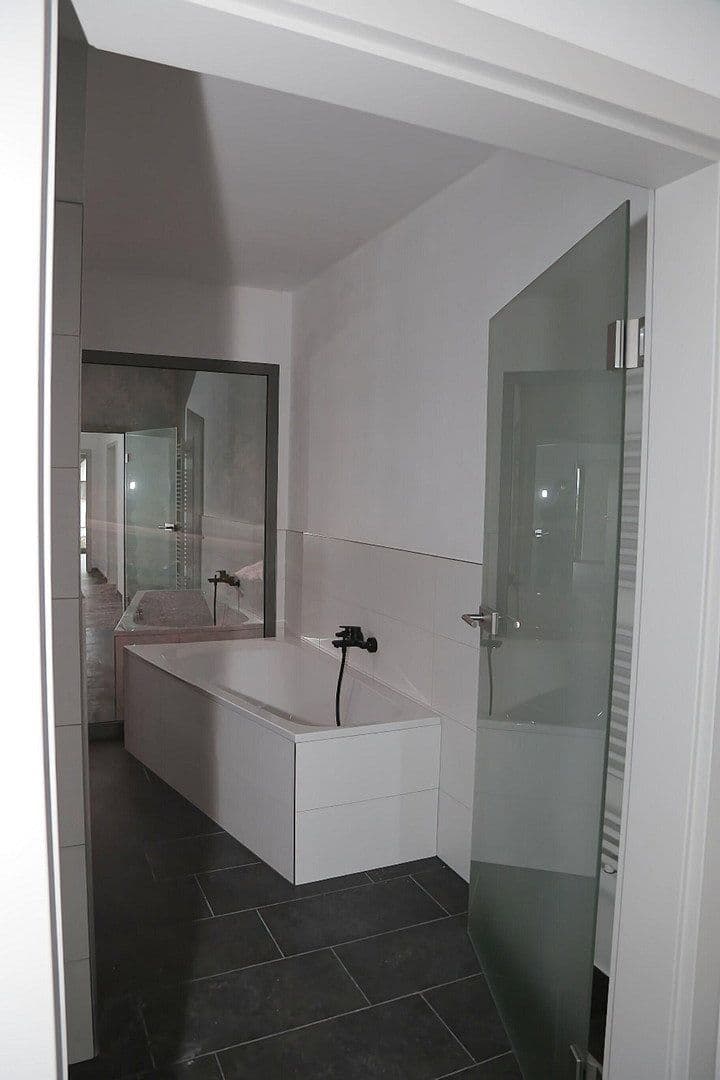 Predaj domu 140 m², pozemok 600 m², Bad Elster, Sasko Predaj domu 140 m², pozemok 600 m², Bad Elster, Sasko