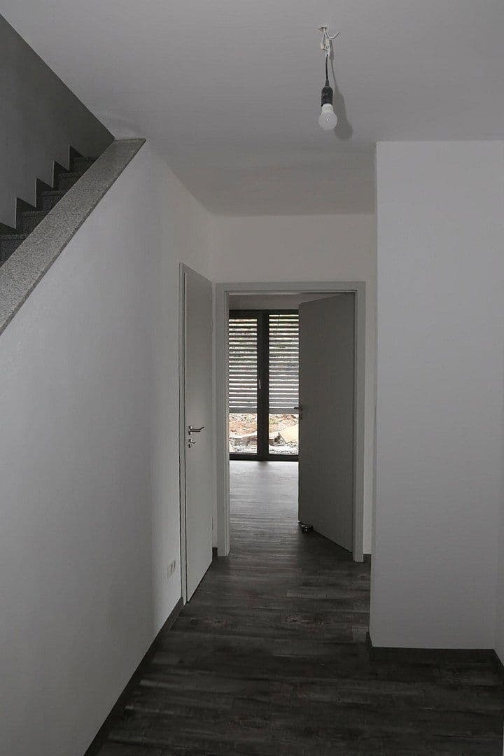 Predaj domu 140 m², pozemok 600 m², Bad Elster, Sasko Predaj domu 140 m², pozemok 600 m², Bad Elster, Sasko