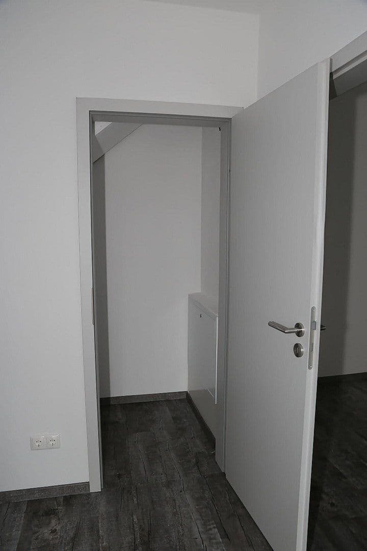 Predaj domu 140 m², pozemok 600 m², Bad Elster, Sasko Predaj domu 140 m², pozemok 600 m², Bad Elster, Sasko