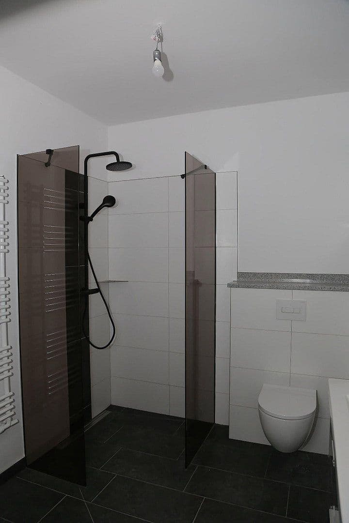 Predaj domu 140 m², pozemok 600 m², Bad Elster, Sasko Predaj domu 140 m², pozemok 600 m², Bad Elster, Sasko