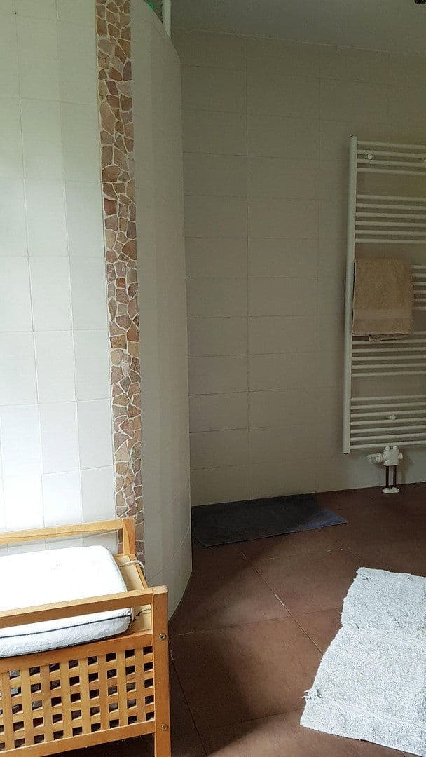 Predaj domu 160 m², pozemok 1.877 m², Höttingen, Bavorsko Predaj domu 160 m², pozemok 1.877 m², Höttingen, Bavorsko