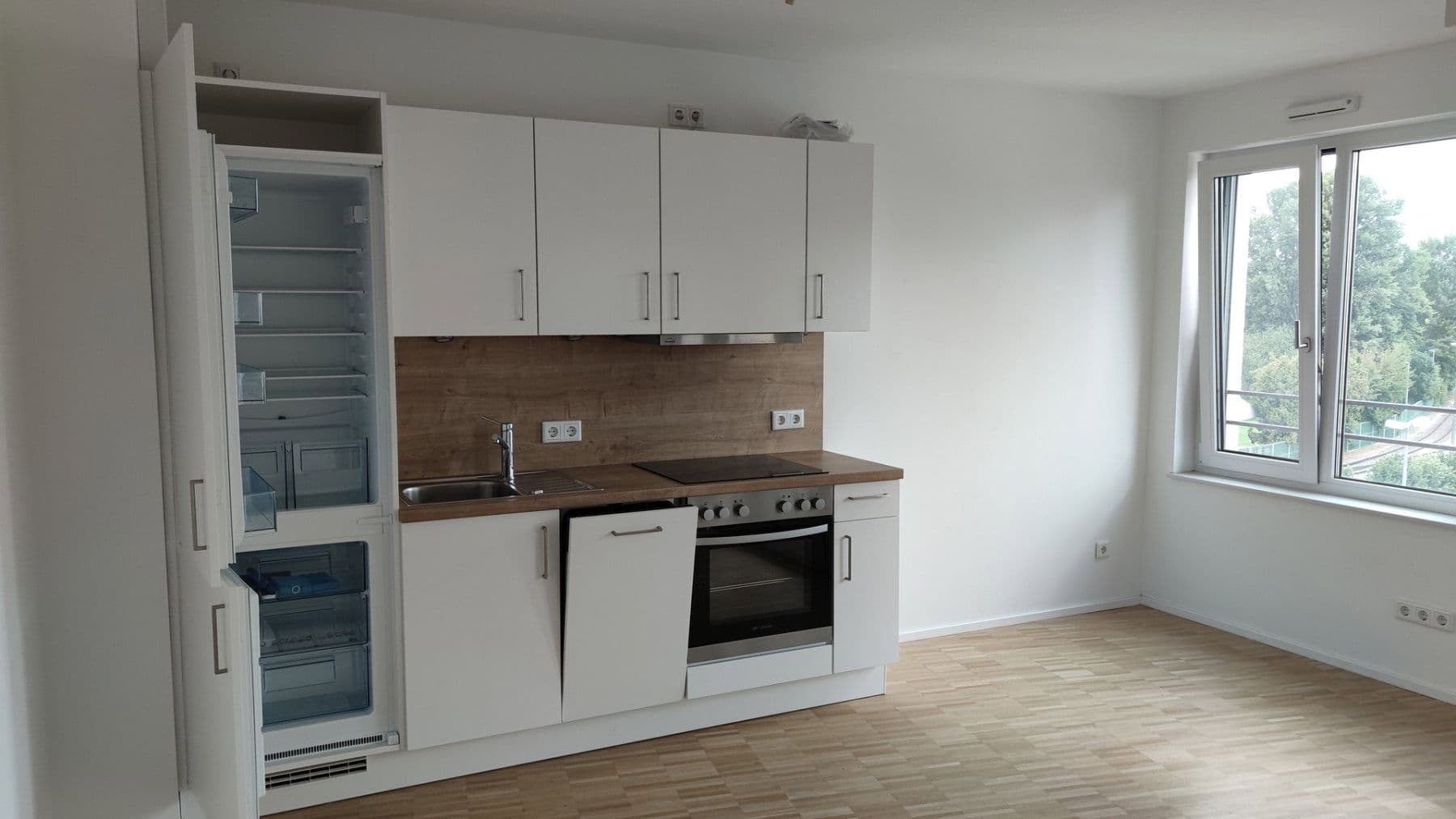 Prenájom bytu 1-izbový 35 m², Johanna-Dachs-Str. 34, Regensburg, Bavorsko Prenájom bytu 1-izbový 35 m², Johanna-Dachs-Str. 34, Regensburg, Bavorsko