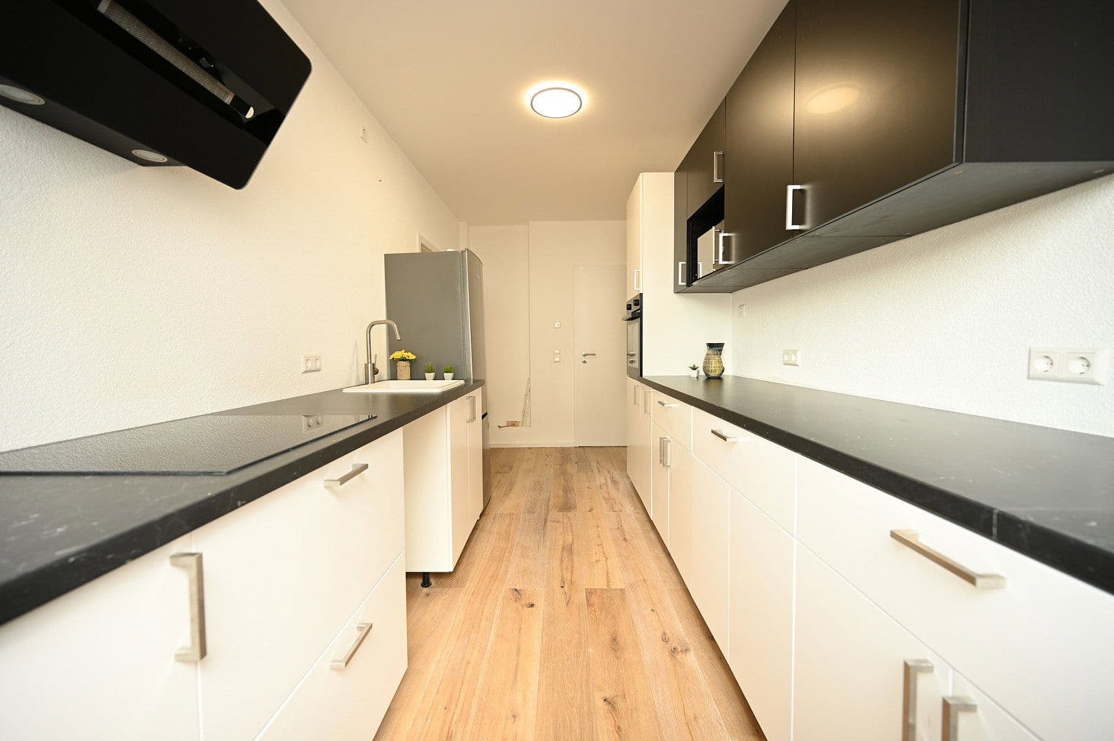 Prenájom domu 120 m², pozemok 110 m², Nufringen, Bádensko-Wurttembersko Prenájom domu 120 m², pozemok 110 m², Nufringen, Bádensko-Wurttembersko