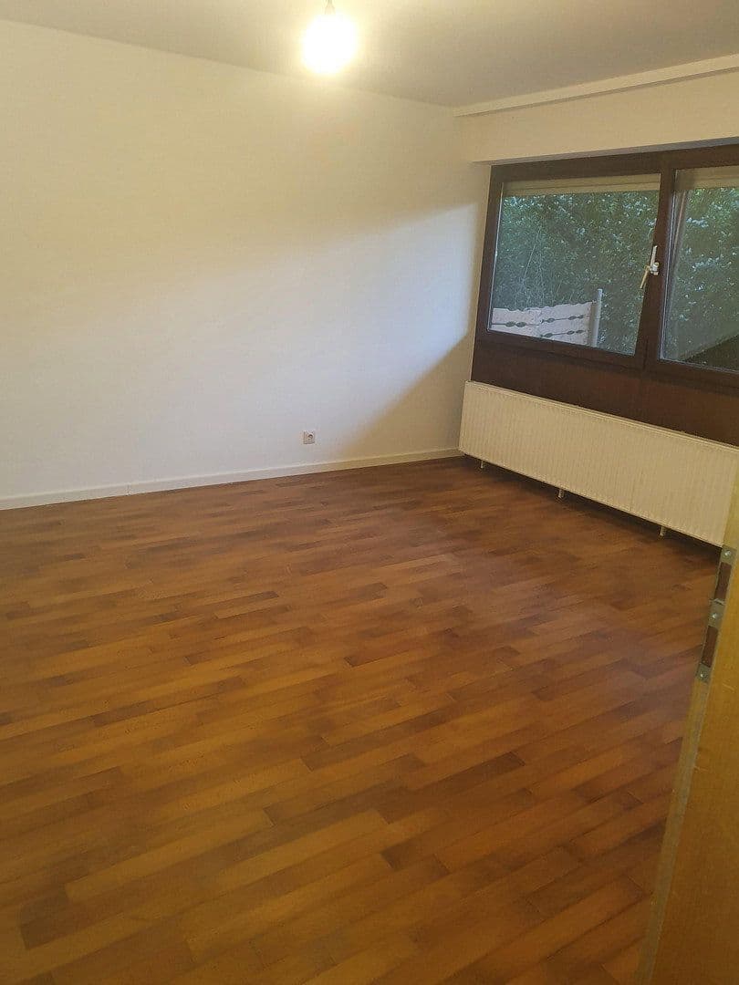 Prenájom bytu 3-izbový 61 m², Eberdingen, Bádensko-Wurttembersko Prenájom bytu 3-izbový 61 m², Eberdingen, Bádensko-Wurttembersko
