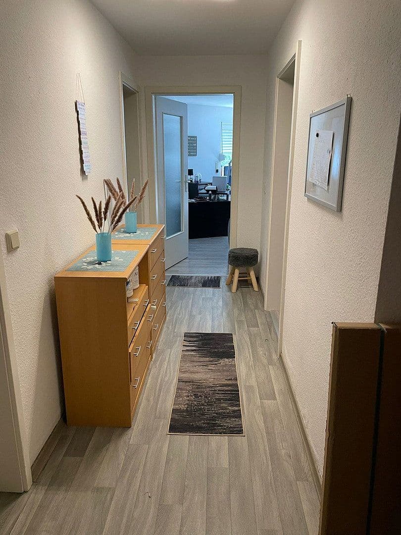 Prenájom bytu 3-izbový 70 m², Bitzstr.16, Schifferstadt, Porýnie-Falcko Prenájom bytu 3-izbový 70 m², Bitzstr.16, Schifferstadt, Porýnie-Falcko