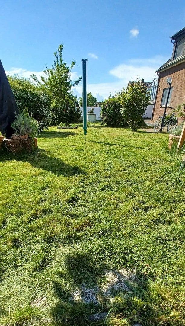 Prenájom bytu 3-izbový 74 m², Wissersheimerweg 8a, Erftstadt, Severné Porýnie - Westfálsko Prenájom bytu 3-izbový 74 m², Wissersheimerweg 8a, Erftstadt, Severné Porýnie - Westfálsko