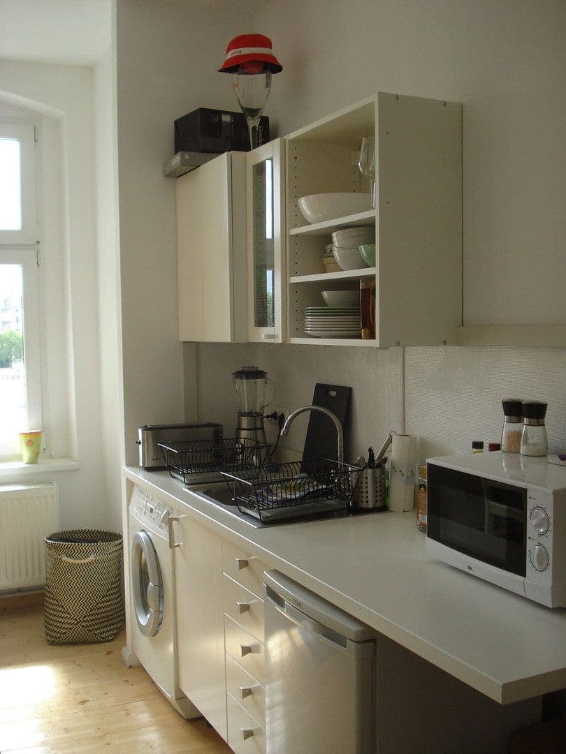 Prenájom bytu 2-izbový 65 m², Berlin, Berlín Prenájom bytu 2-izbový 65 m², Berlin, Berlín