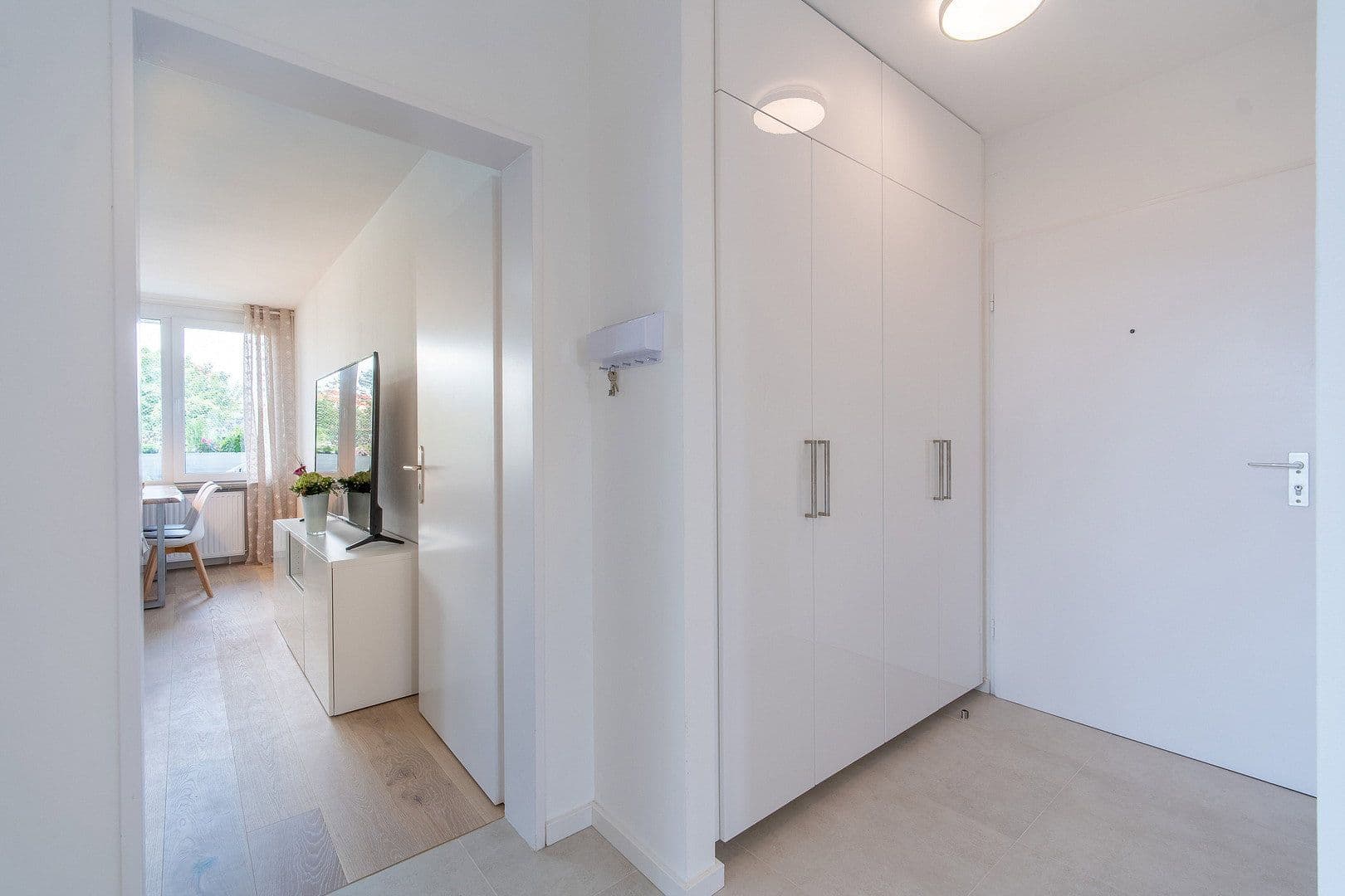 Prenájom bytu 3-izbový 69 m², München, Bavorsko Prenájom bytu 3-izbový 69 m², München, Bavorsko