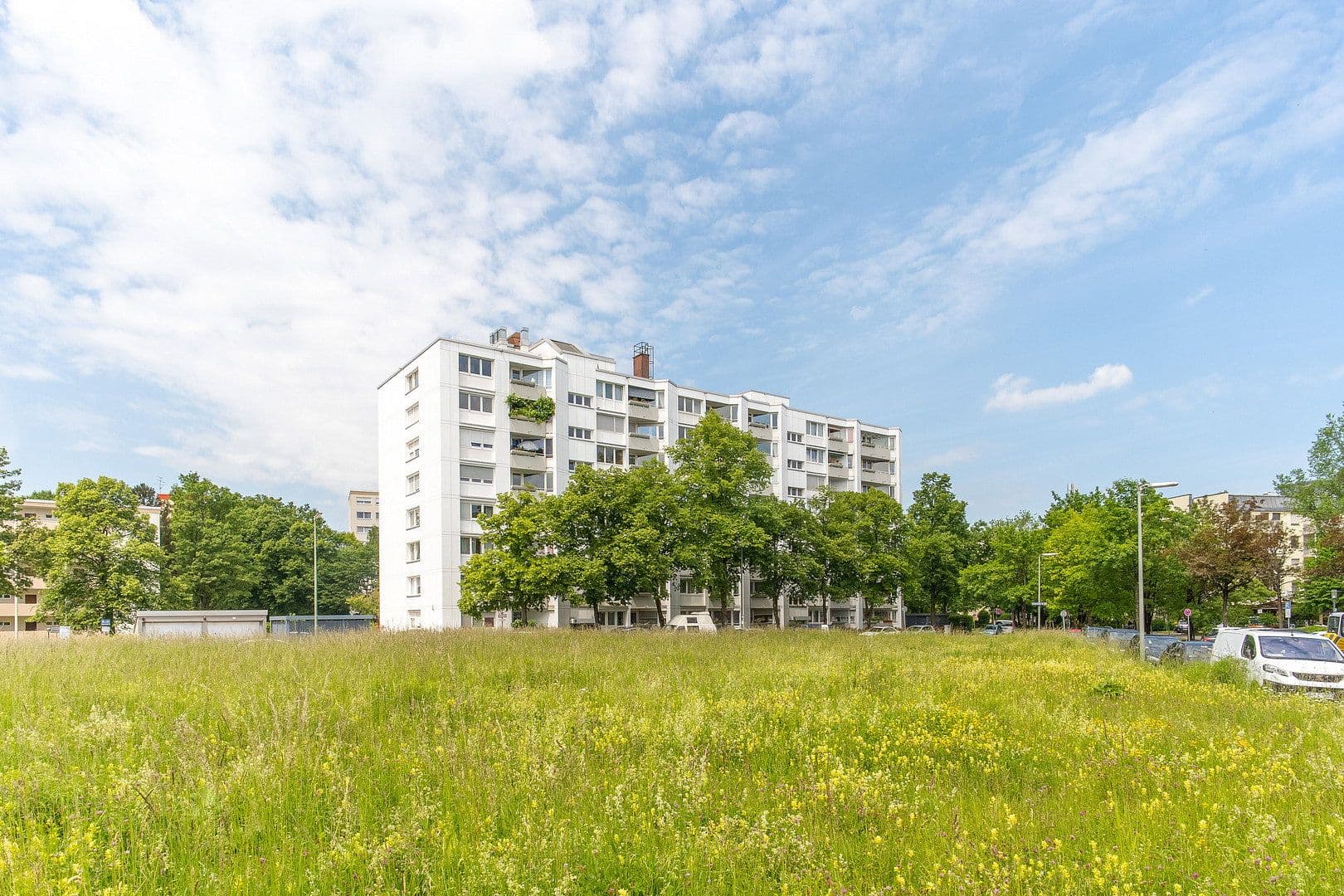 Prenájom bytu 3-izbový 69 m², München, Bavorsko Prenájom bytu 3-izbový 69 m², München, Bavorsko