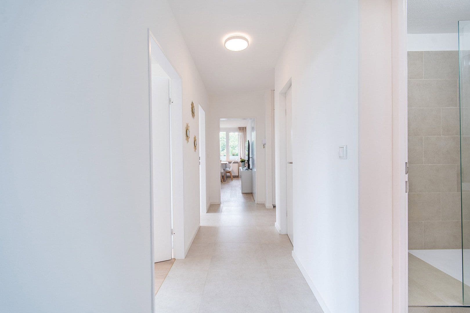 Prenájom bytu 3-izbový 69 m², München, Bavorsko Prenájom bytu 3-izbový 69 m², München, Bavorsko